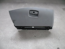 BMW 5 E60 SCHOWEK DESKI