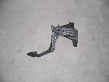 AUDI A1 8X PEDAL SPRZEGLA 6R1721059T