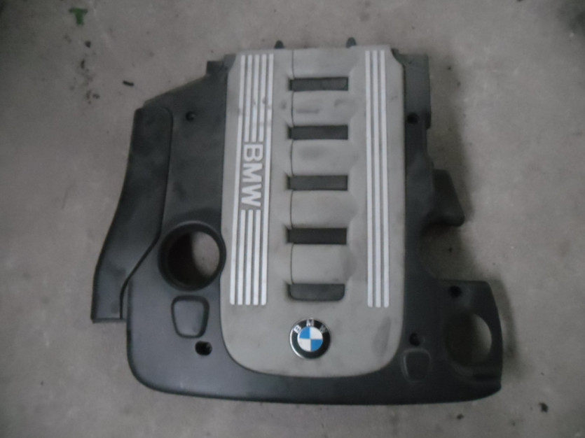 BMW 5 E60 POKRYWA NA SILNIK 3.0D
