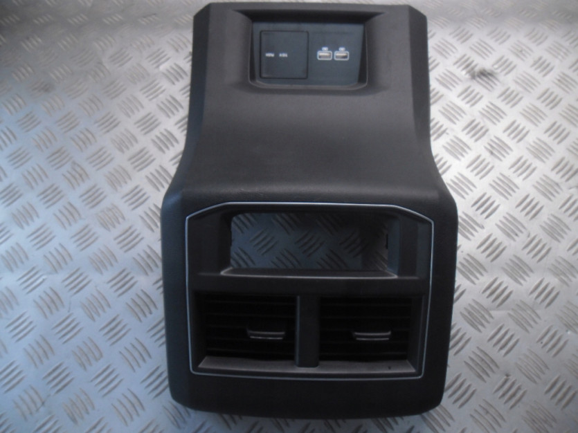 VW ATLAS TERAMONT PANEL TYL TYLNI 3CN864298L