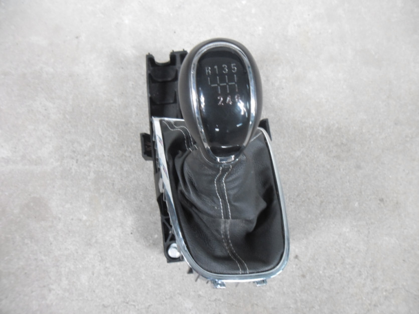 OPEL ASTRA IV J 4 2011 LEWAREK DZWIGNIA