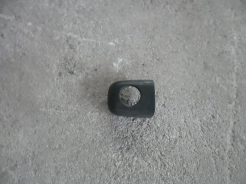 PEUGEOT 307 2004 ZASLEPKA KLAMKI LEWA PRZOD