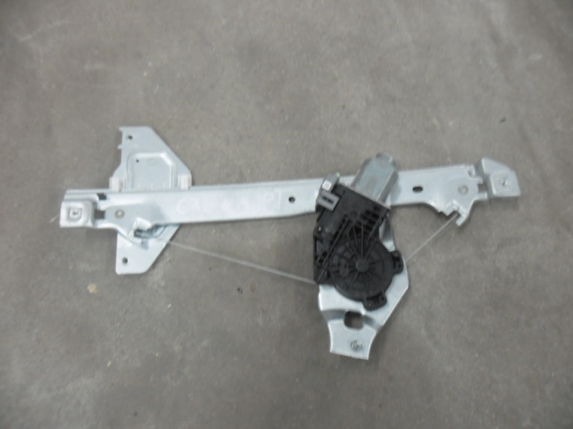 CITROEN C3 II 2013 PODNISNIK SZYBY PRAWY TYL