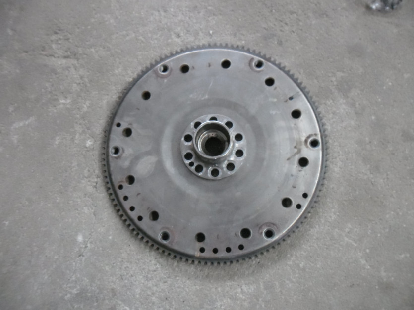 AUDI A8 D4 4H 4.0 TFSI KOLO ZAMACHOWE 06E105323T