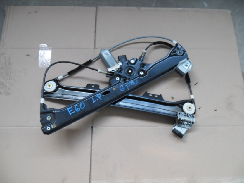 BMW 5 E60 MECHANIZM PODNOSNIK SZYBY LEWY PRZOD
