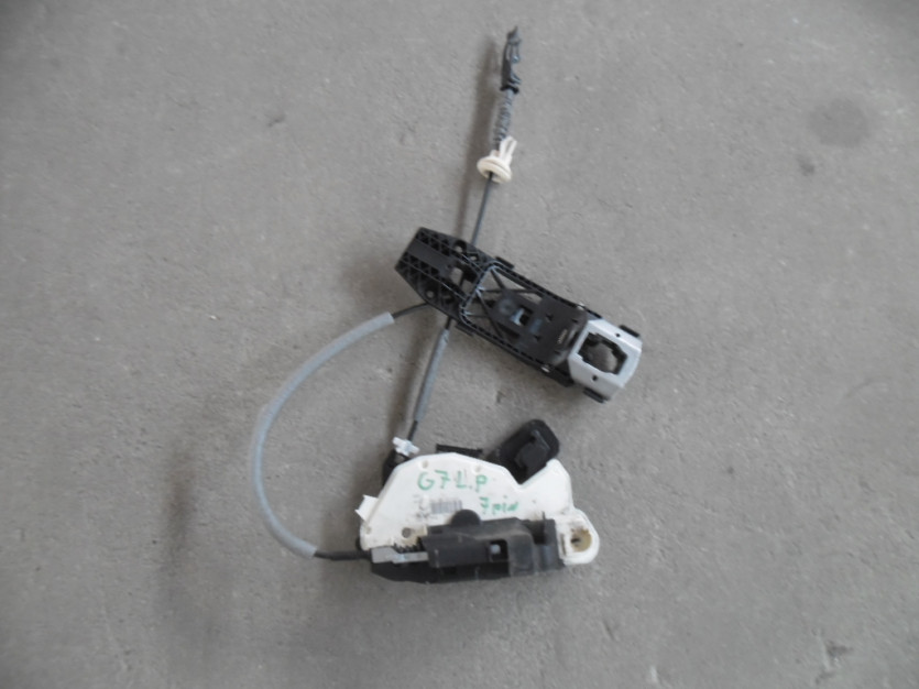 VW GOLF 7 VII 5G ZAMEK DRZWI PRAW PRZOD 5K1837015E