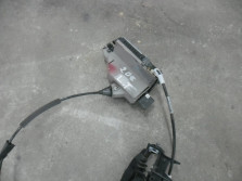 PEUGEOT 208 ZAMEK DRZWI LEWY TYL
