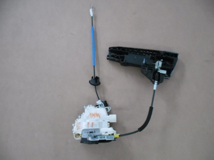 ZAMEK DRZWI AUDI A4 8K PRAWY PRZOD 8J2837016C