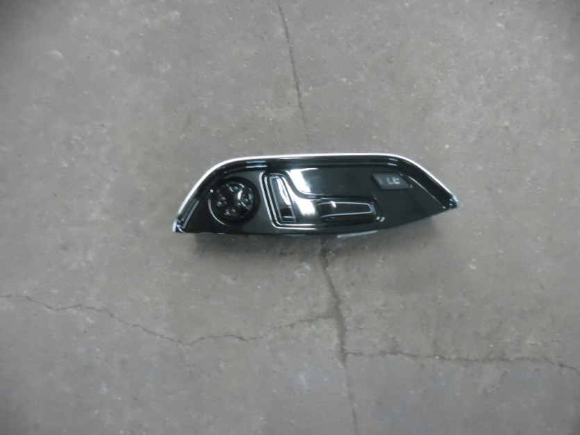 AUDI A8 4H D4 LIFT PRZELACZNIK FOTELA 4H1959820