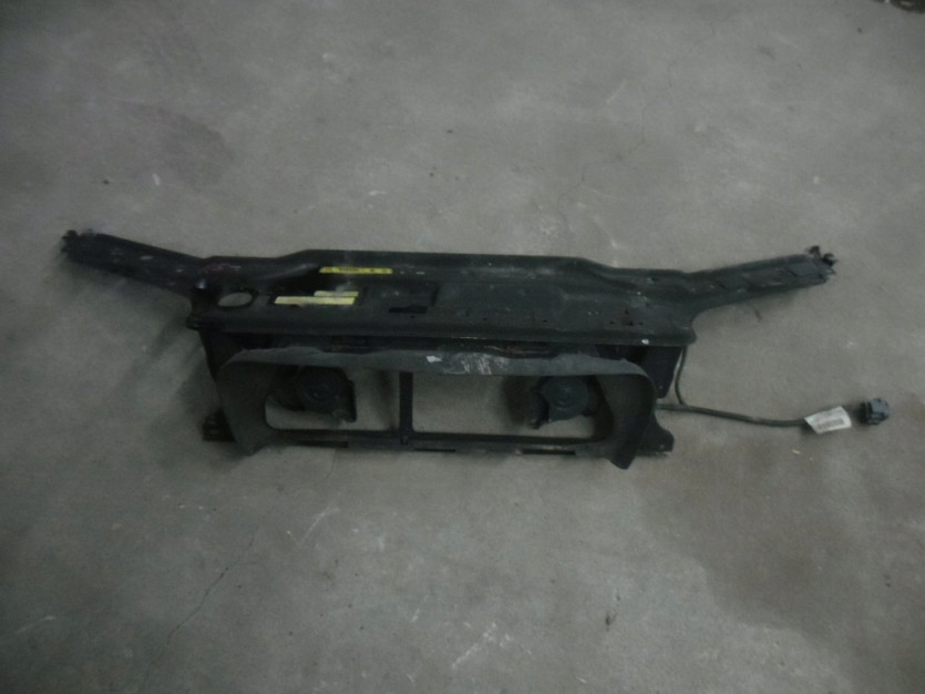 VOLVO S60 2006r PAS PRZOD PRZEDNI WZMOCNIENIE