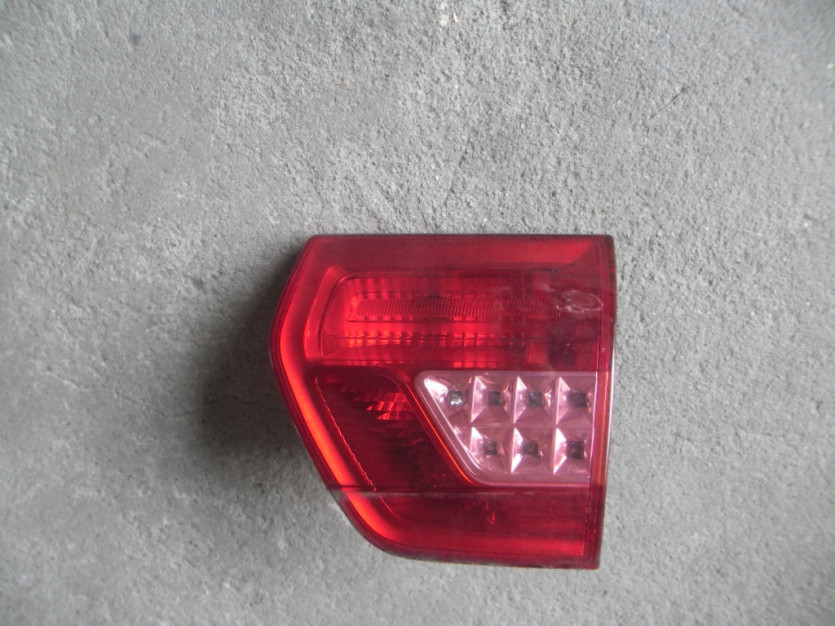 CITROEN C5 III X7 LAMPA PRAWA TYL KLAPY 9671811380