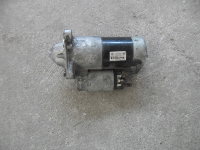 ROZRUSZNIK OPEL ASTRA H 1.9 ZAFIRA 55352882