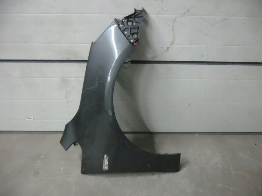 OPEL ASTRA IV 4 BLOTNIK PRAWY PRZOD PRZEDNI