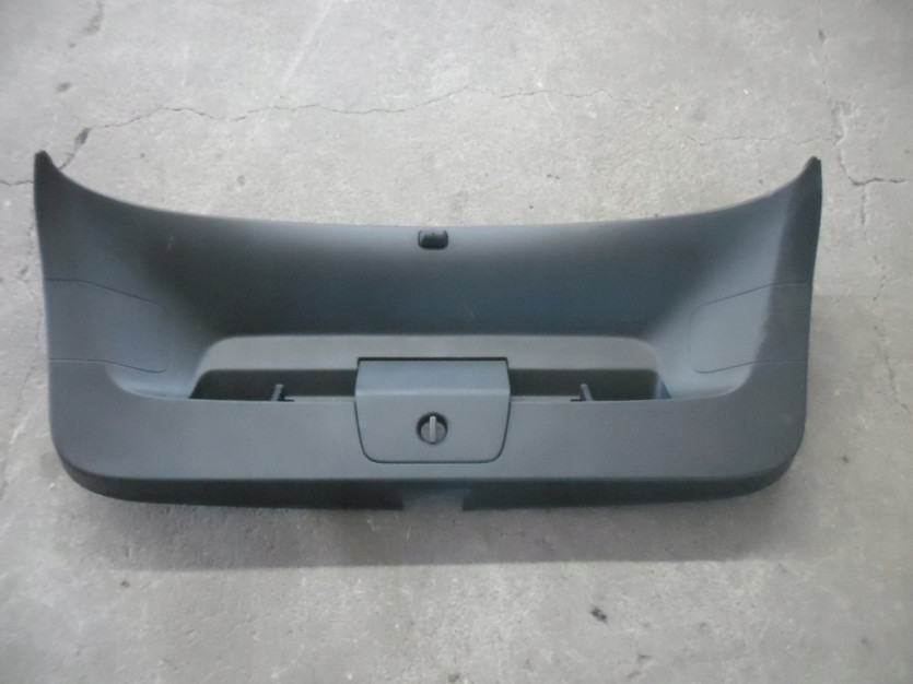 VW GOLF VII 7 5G GTE OSLONA KLAPY TYL TAPICERKA
