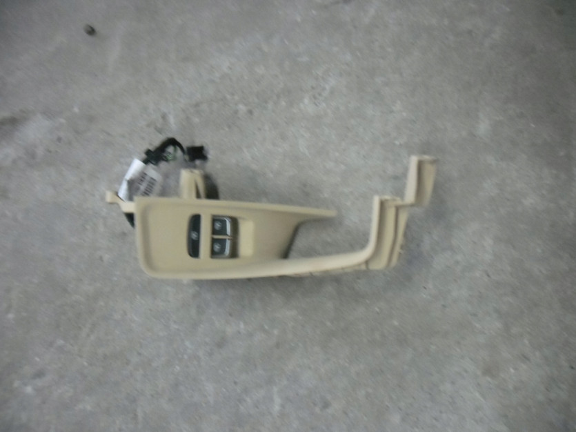AUDI A8 4H D4 LIFT PRZELACZNIK SZYB ROLETY TYL L
