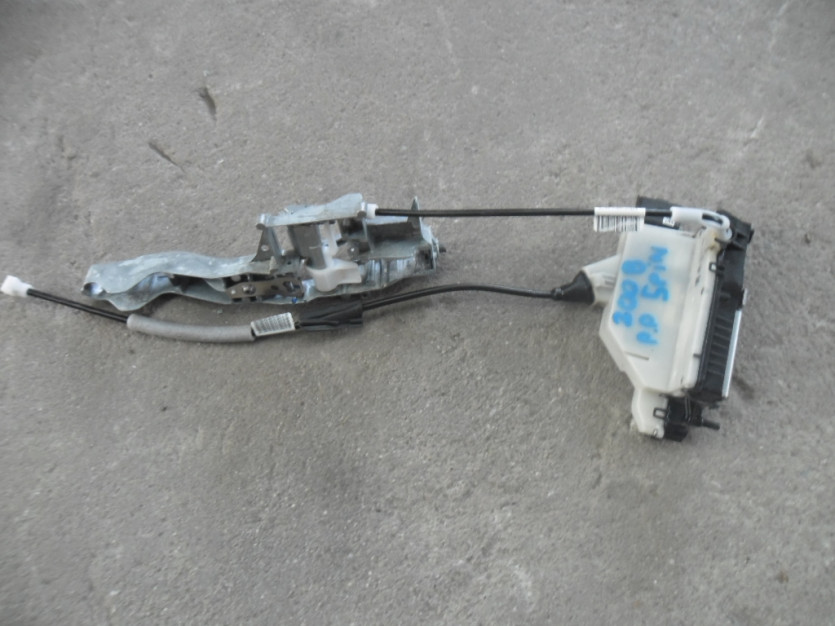 PEUGEOT 2008 2016r ZAMEK DRZWI PRAWY PRZOD 5 PIN