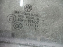 VW GOLF VI 6 5K SZYBA DRZWI PRAWA TYL TYLNA