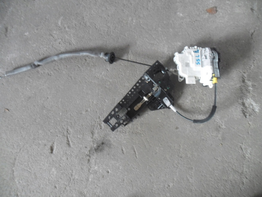 AUDI A5 S5 8T ZAMEK DRZWI LEWY PRZOD 8J2837015E
