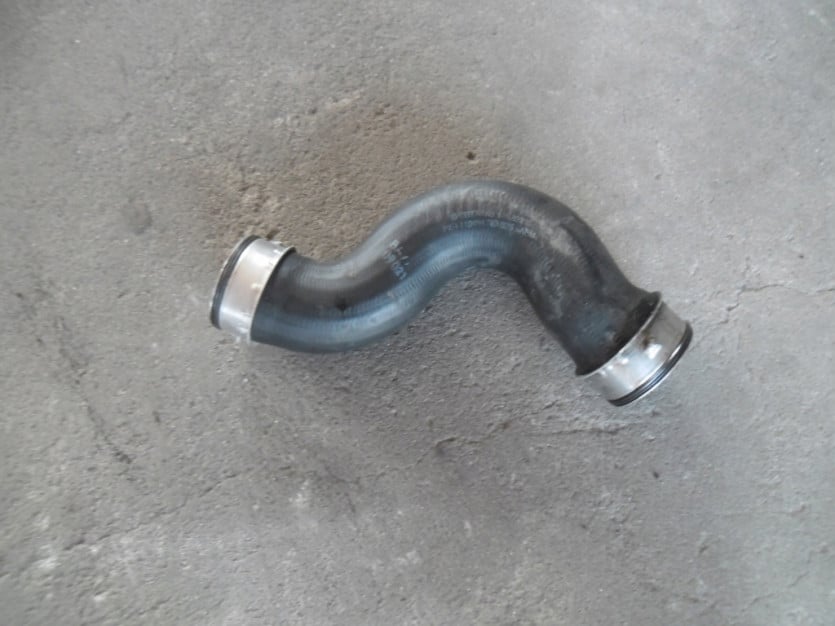 VW GOLF V 5 RURA POWIETRZA DOLOT 1K0145832B