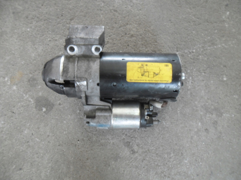 ROZRUSZNIK BMW E60 E90 2.0 D 1241 7823700 01