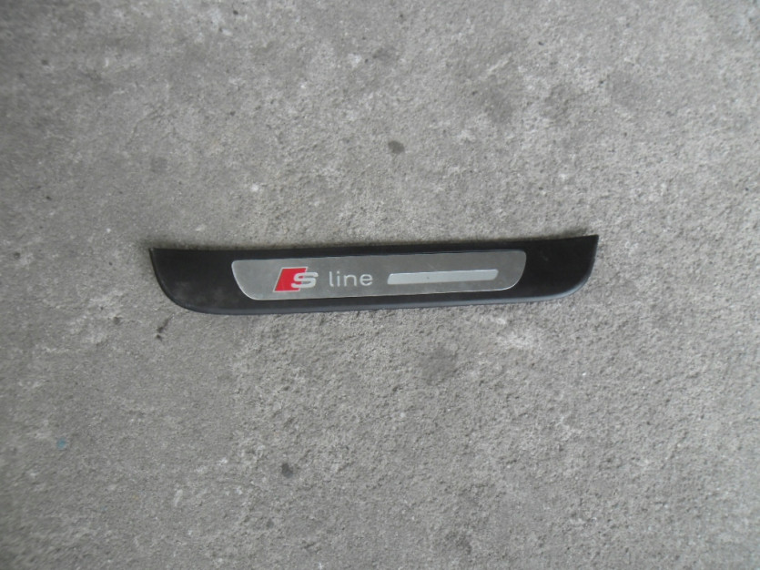 AUDI A6 4G C7 LISTWA NA PROG S-LINE P 4G0853376G
