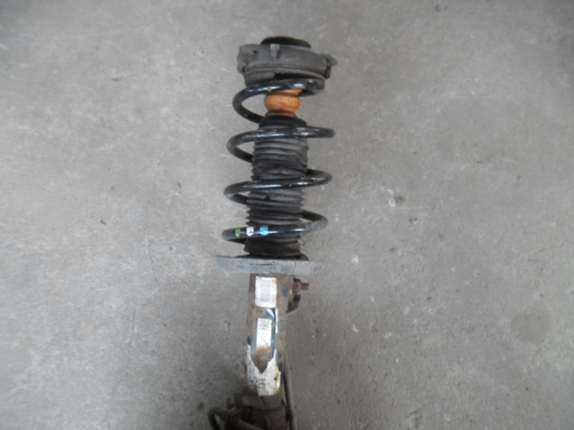 VW TIGUAN 5N0 2.0 TDI AMORTYZATOR PRAWY 5N0413031L