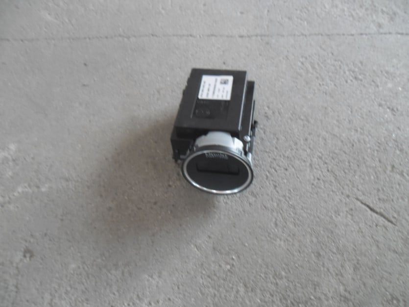 VW PASSAT CC LIFT 2015 STACYJKA 3C0905843AD