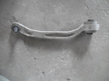 AUDI A6 4F 2.0 TDI 2010 WAHACZ PRAWY 4F0407694H