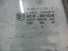 MERCEDES CLK W209 2003 SZYBA PRAWA TYL TYLNA
