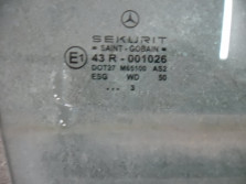 MERCEDES CLK W209 2003 SZYBA PRAWA PRZOD PRZEDNIA