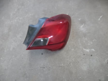 OPEL CORSA E LAMPA PRAWA TYL 13428456