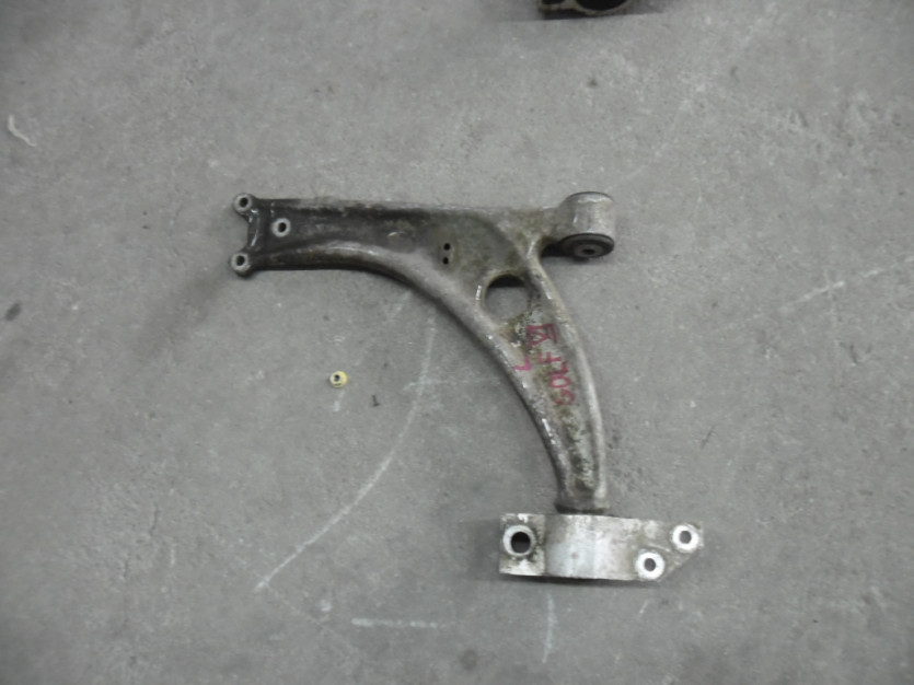 VW GOLF VI PASSAT B6 B7 WAHACZ PRZOD 3C0407153B