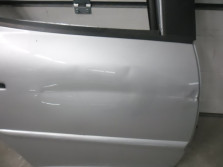PEUGEOT 207 2009 DRZWI PRAWE TYLNE KOMBI SW EZR