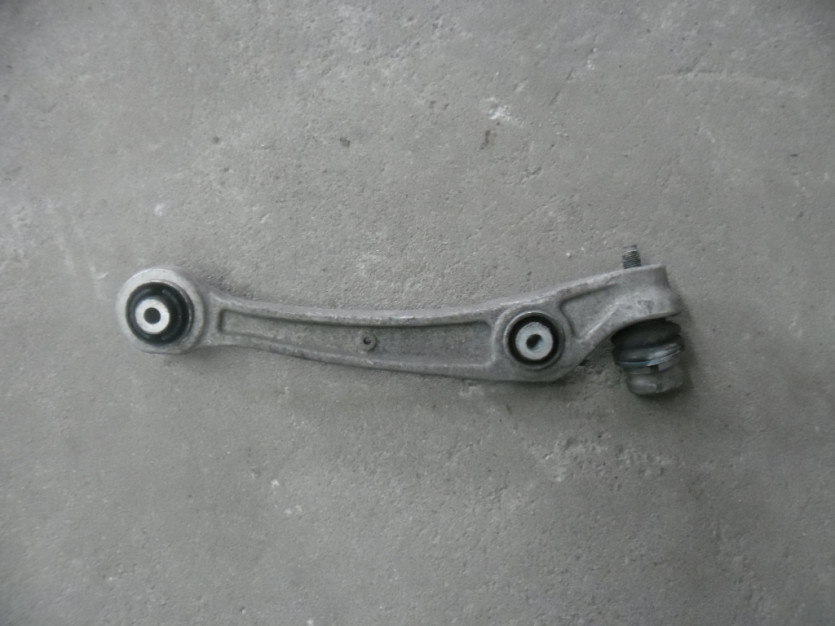 AUDI A4 8K B8 LIFT WAHACZ PRAWY PRZOD 8K0407156L