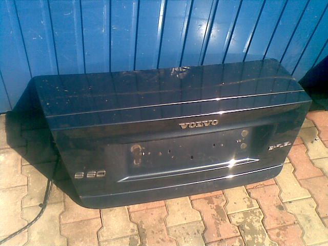 VOLVO S60 2005 KLAPA TYL TYLNA SEDAN