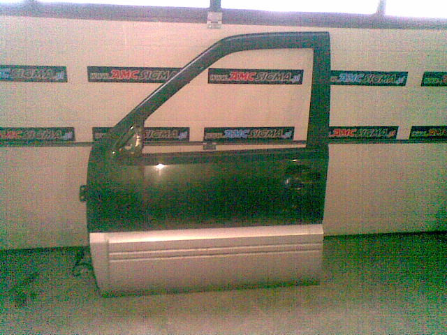 NISSAN TERRANO II MAVERICK DRZWI LEWE PRZOD