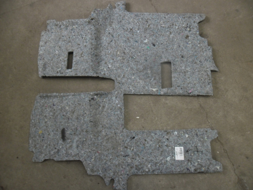 VW ATLAS TERAMONT IZOLACJA PODLOGI TYL 3CN863920C