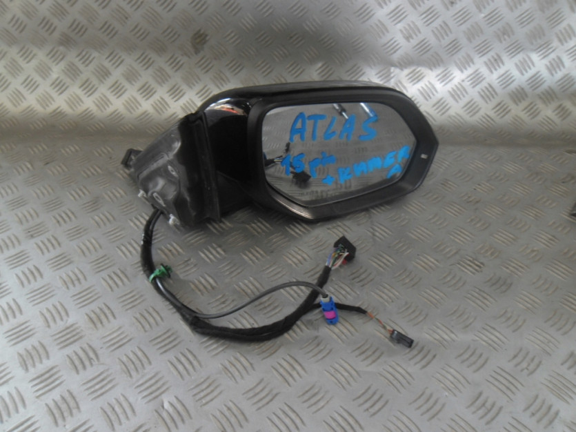 VW ATLAS TERAMONT LUSTERKO PRAWE 15PIN KAMERA 3CN8