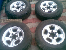FELGI ALUMINIOWE 15 NISSAN TERRANO II OPONY 235/70
