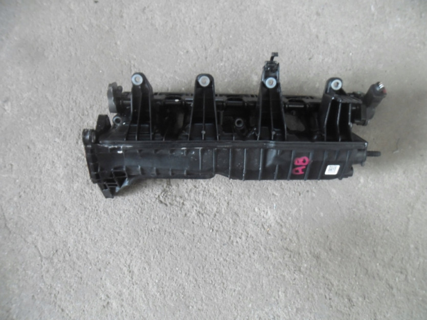 AUDI A8 4H D4 2016 KOLEKTOR SSACY PRAW 079133110BF