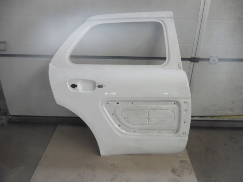 CITROEN C4 CACTUS DRZWI PRAWE TYL TYLNE
