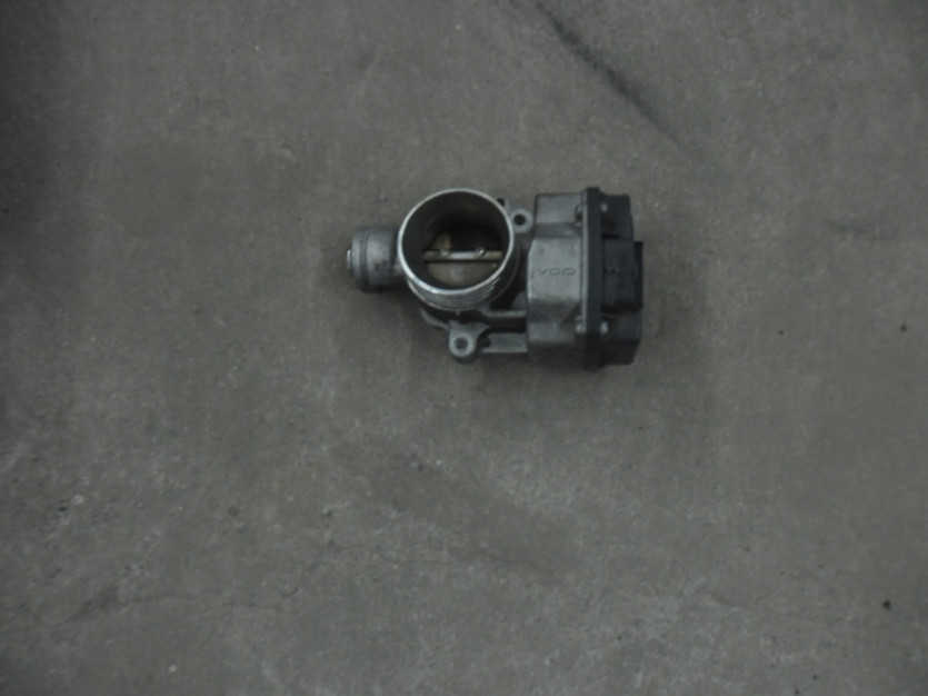 CITROEN C2 C3 LIFT PRZEPUSTNICA 1.4 8V 9640796280