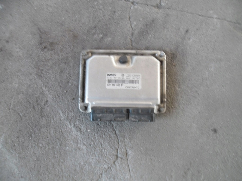 PORSCHE CAYENNE 7L KOMPUTER 4.5 V8 022906032BT