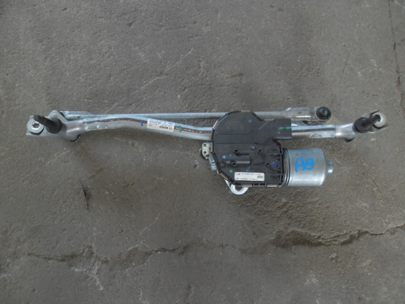AUDI A8 4H D4 2013 MECHANIZM SILNIK WYCIERACZEK 4H