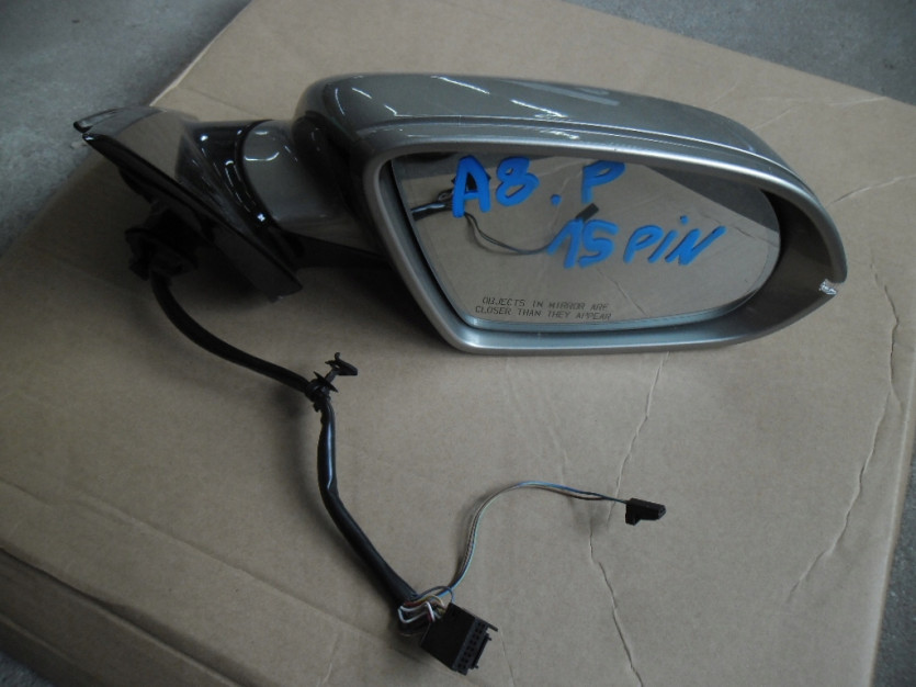AUDI A8 4H D4 LUSTERKO ZEWNETRZNE 15 PIN PRAWE