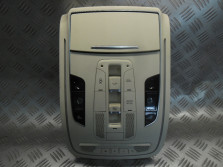 AUDI A8 4H D4 PANEL LAMPA PODSUFITKI 4H0947135BR
