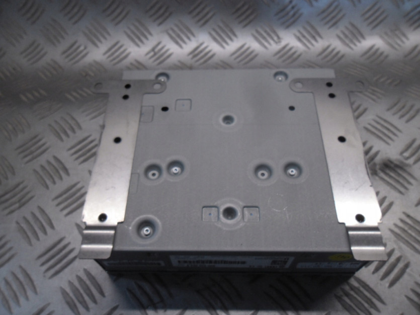 AUDI A8 4H D4 TUNER RADIO UNIT 4H0035082B