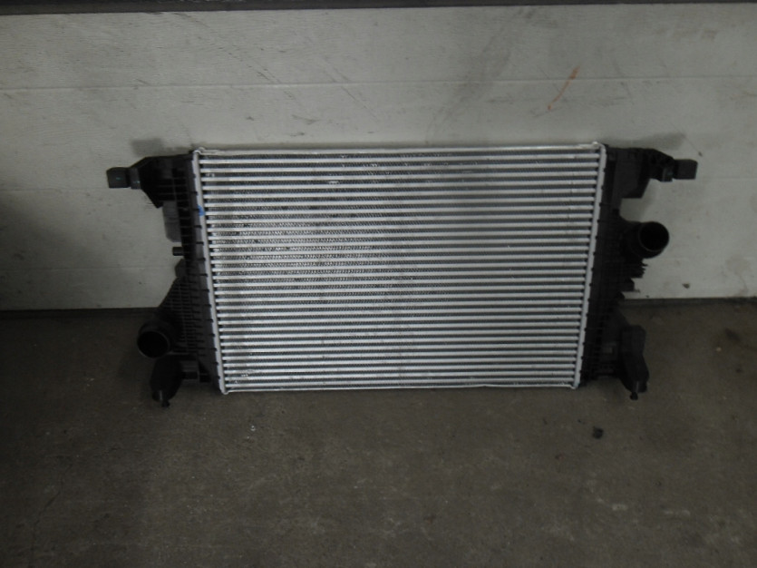 MERCEDES GLA GLB CLA W176 INTERCOOLER CHLODNICA