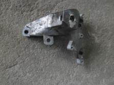 AUDI A8 4H D4 LAPA WSPORNIK SILNIKA 4H0199308AC