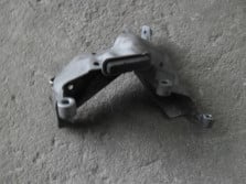 AUDI A8 4H D4 OSLONA PODUSZKI SILNIKA 4H0399059C